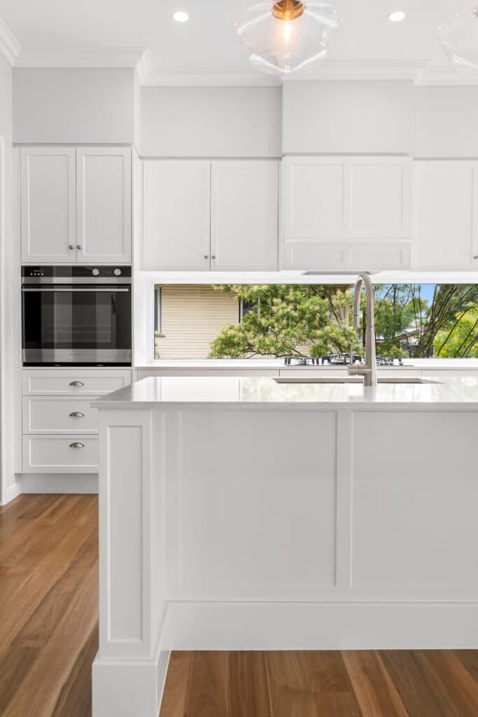 Coorparoo - Kitchen with Shaker Joinery